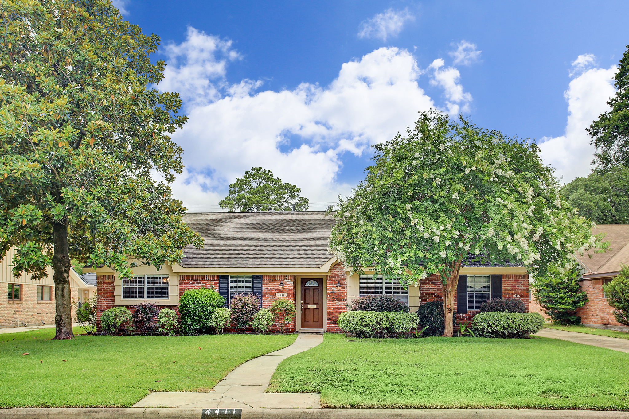 4411 Deer Lodge Drive Thumbnail TK Images